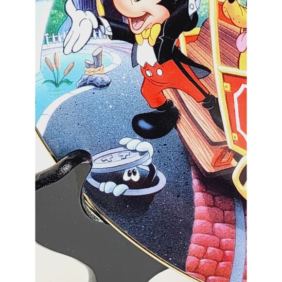 Disneyland Mickey's Toontown 8" Plate Wall Decor 40th Anniversary 1996 Porcelain - Picture 5 of 14